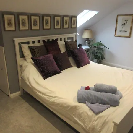 Bed & Breakfast Straleel South *