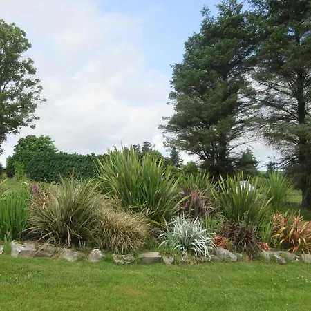 Straleel South Bed & Breakfast