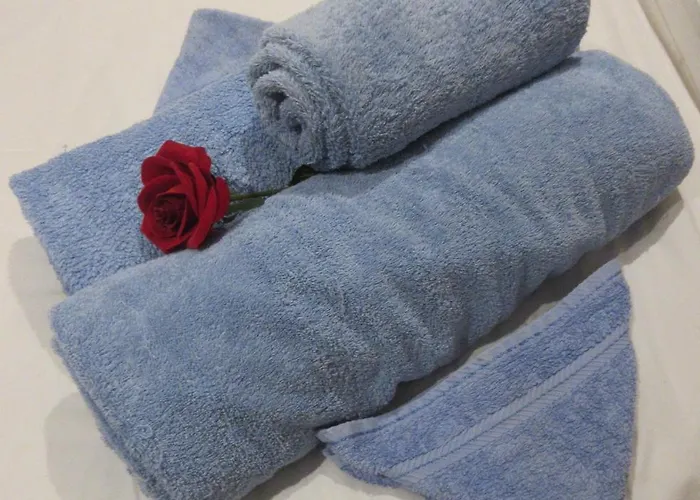 Straleel South Couette-café *